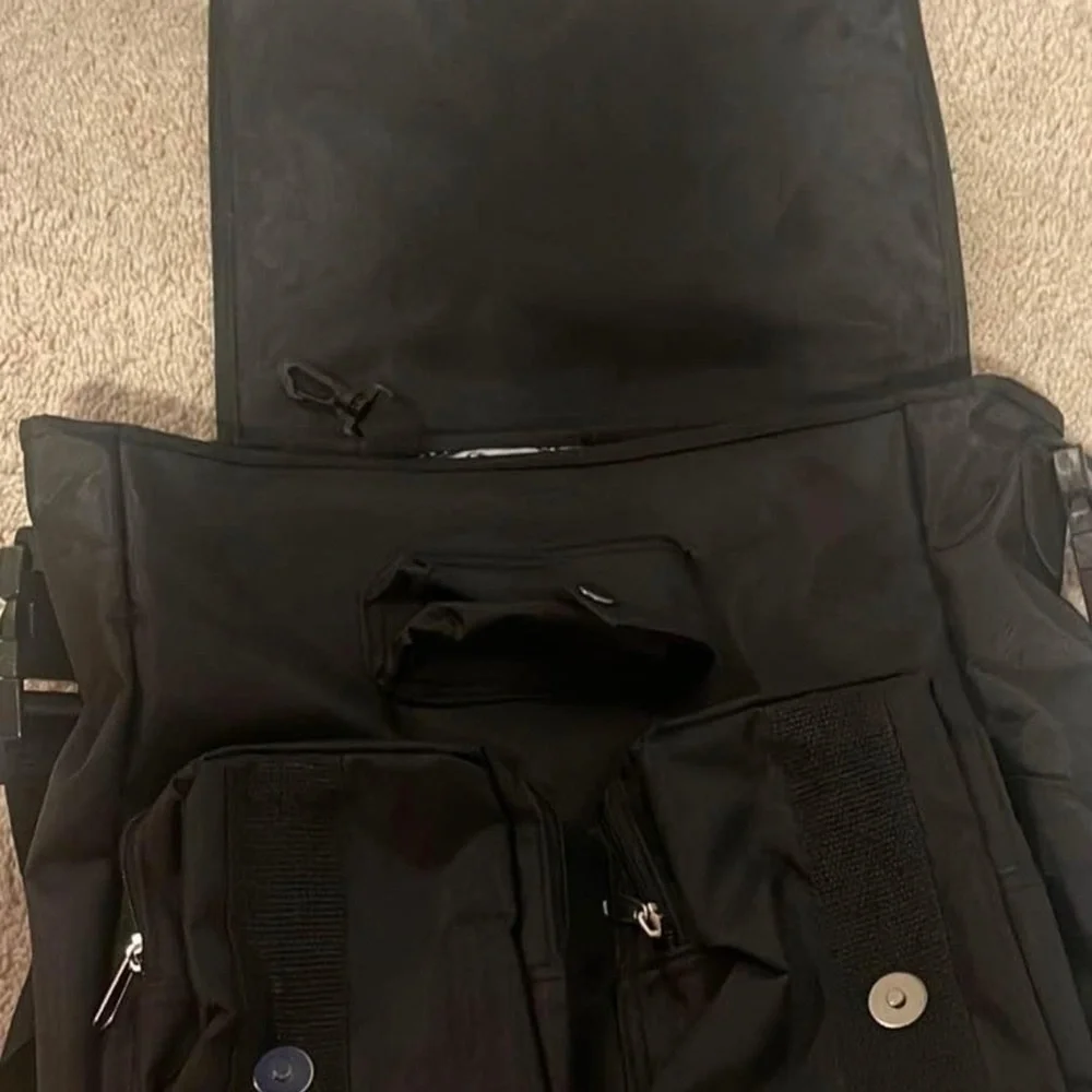 Philadelphia Eagles Diaper bag w/ matching changing pad and eagles bottle holder